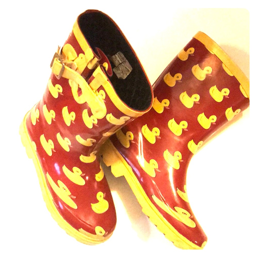 Girls rain boots Chooka size 13
